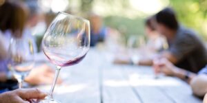 Tornano gli incontri del venerdì all’Antica Enoteca Ciarla